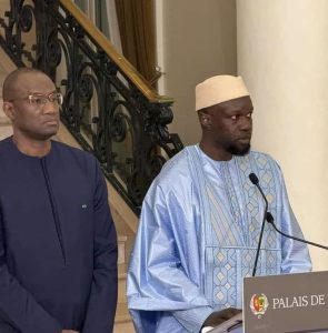 Lire la suite à propos de l’article Sénégal : Sonko liste les 5 priorités du gouvernement