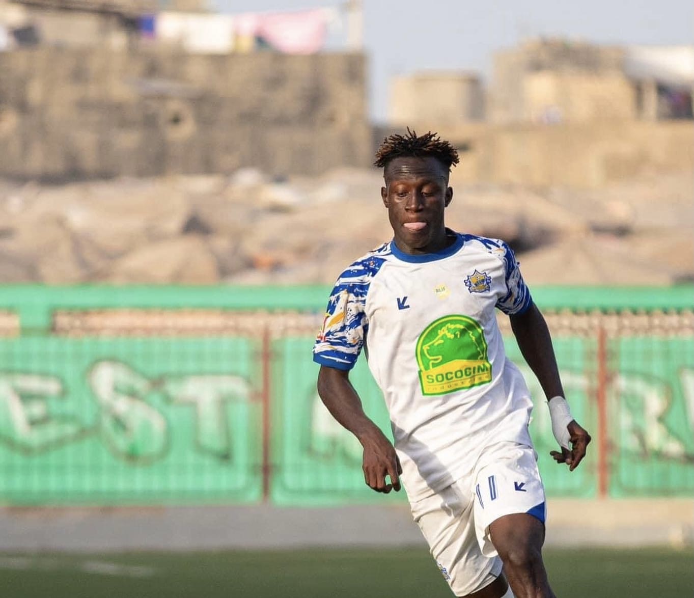 Lire la suite à propos de l’article L1 : Teungueth FC plus fort que Gorée