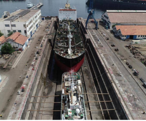 Lire la suite à propos de l’article Le contrat d’exploitation des chantiers de réparation navale annulé (ARCOP)