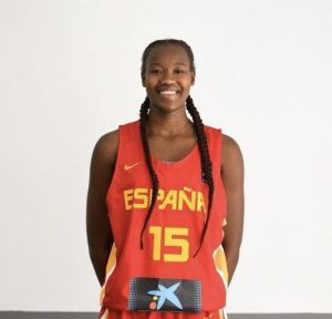 Lire la suite à propos de l’article Basket féminin : Sokhna Bintou Lo éligible pour le Sénégal